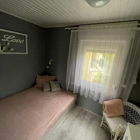 別荘 Agnes Nyaralohaz *