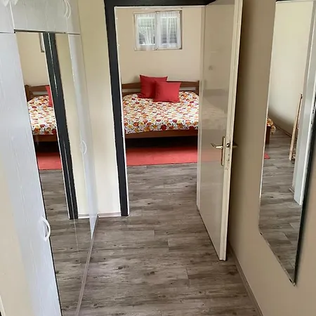 Agnes Nyaralohaz * Balatonmáriafürdő